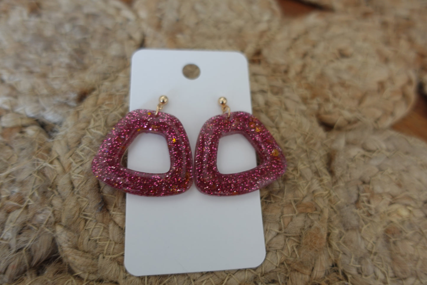Maroon glitter oorbellen (statement oorbellen)