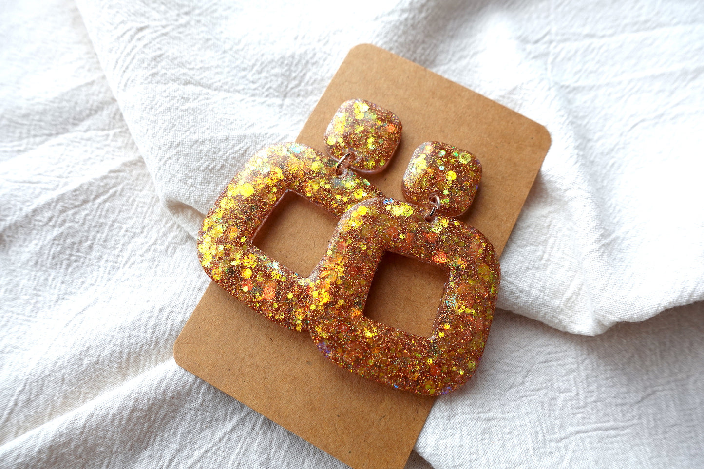 Vierkante donut oorbellen gouden glitter holografische oorbellen - statement oorbellen