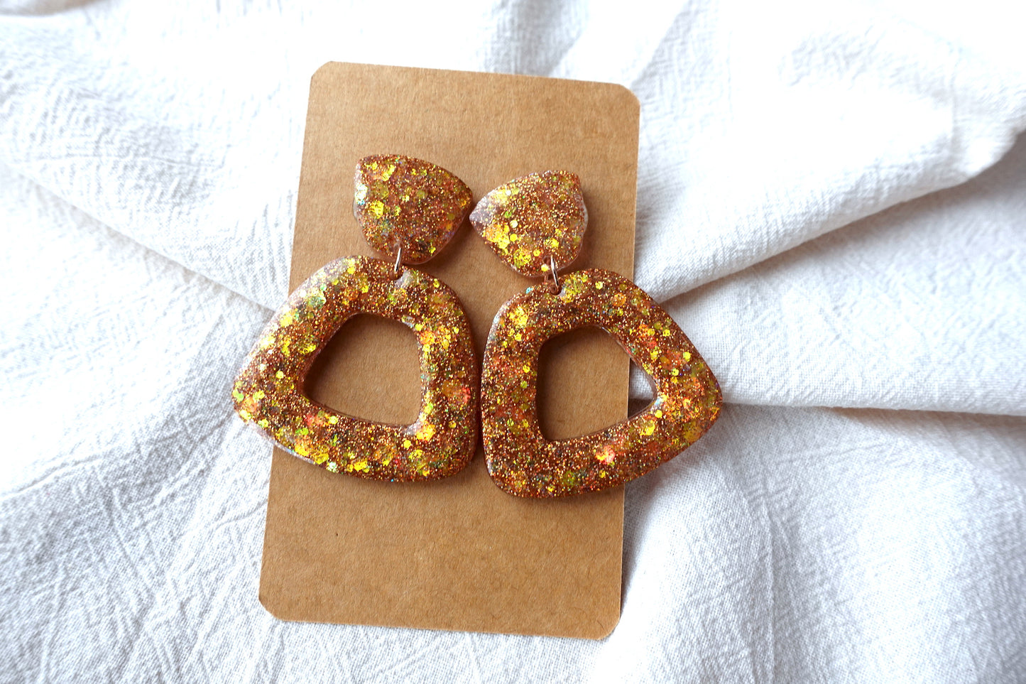 Trapezium donut oorbellen warm goud glitter holografische oorbellen - statement oorbellen