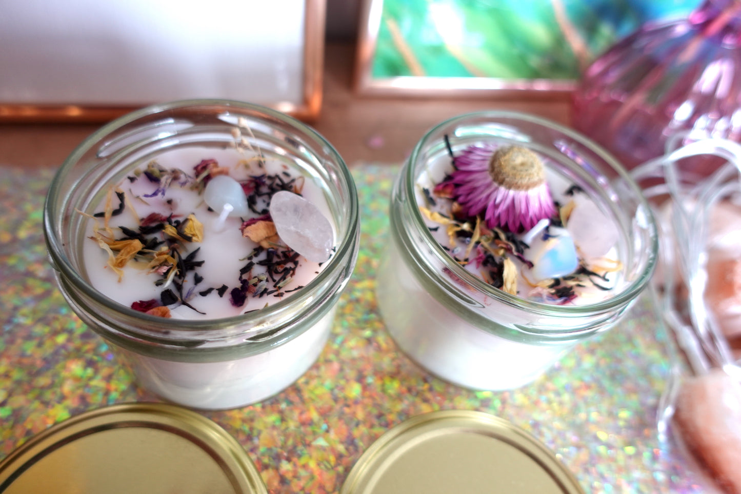 DIY Box: zelf kaarsen met gedroogde bloemen en edelstenen maken (online workshop) - rozenkwarts en opaliet