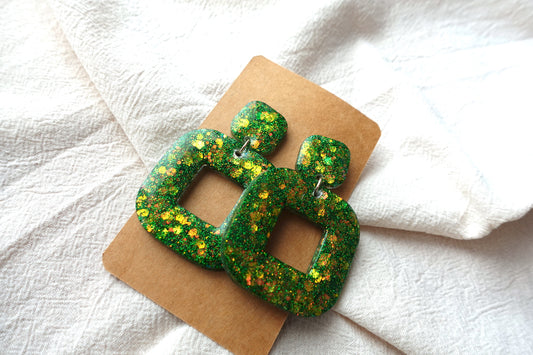 Vierkante donut oorbellen groene glitter holografische oorbellen  - statement oorbellen