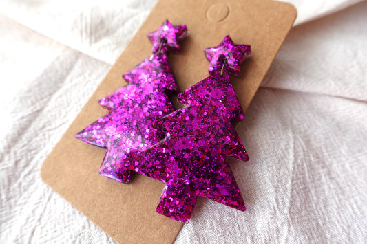 Fuchsia glitter kerstboom oorbellen met sterretje