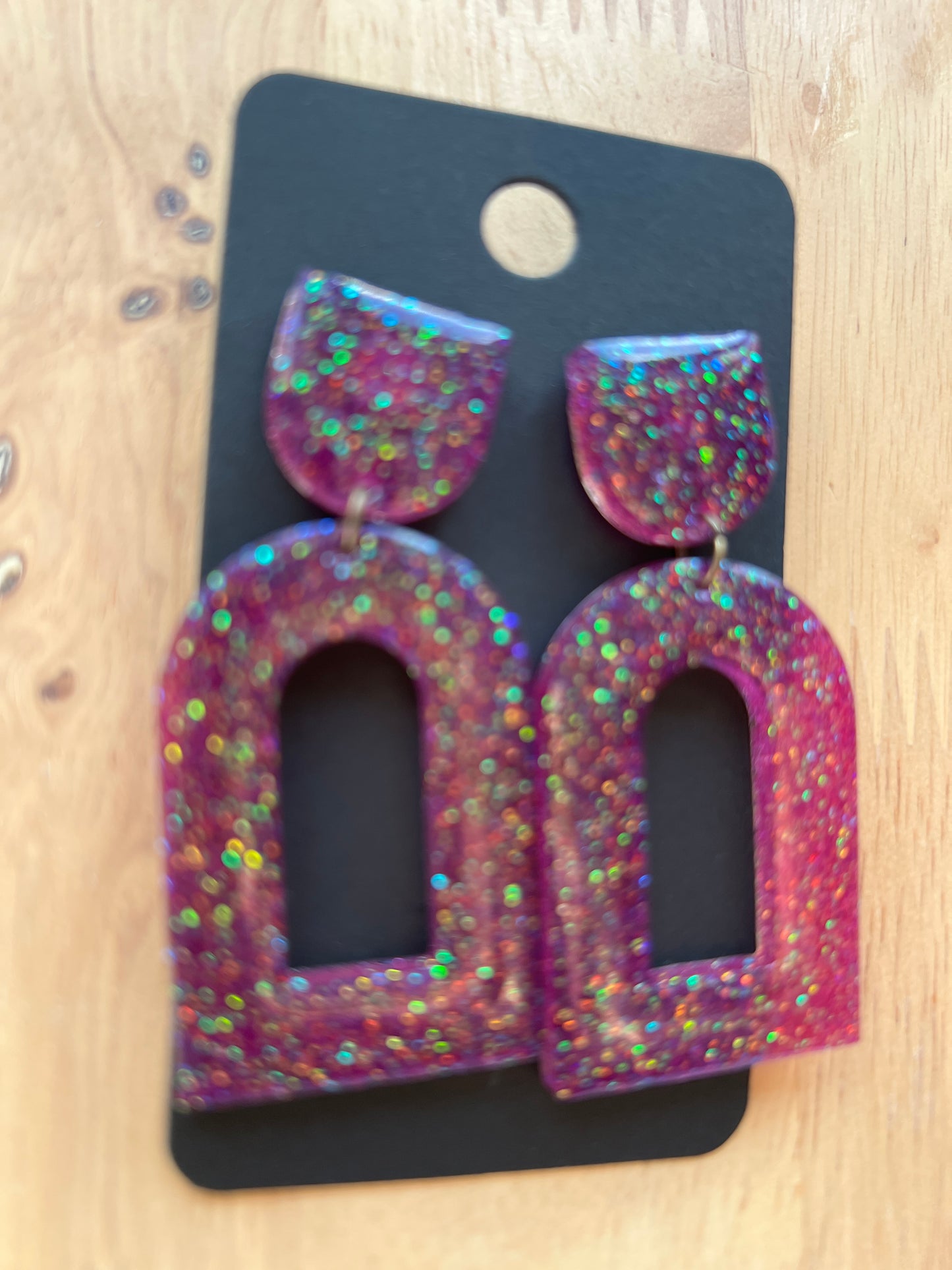 Oorbellen paars-groene glitter - felgekleurde oorbellen SKU 81