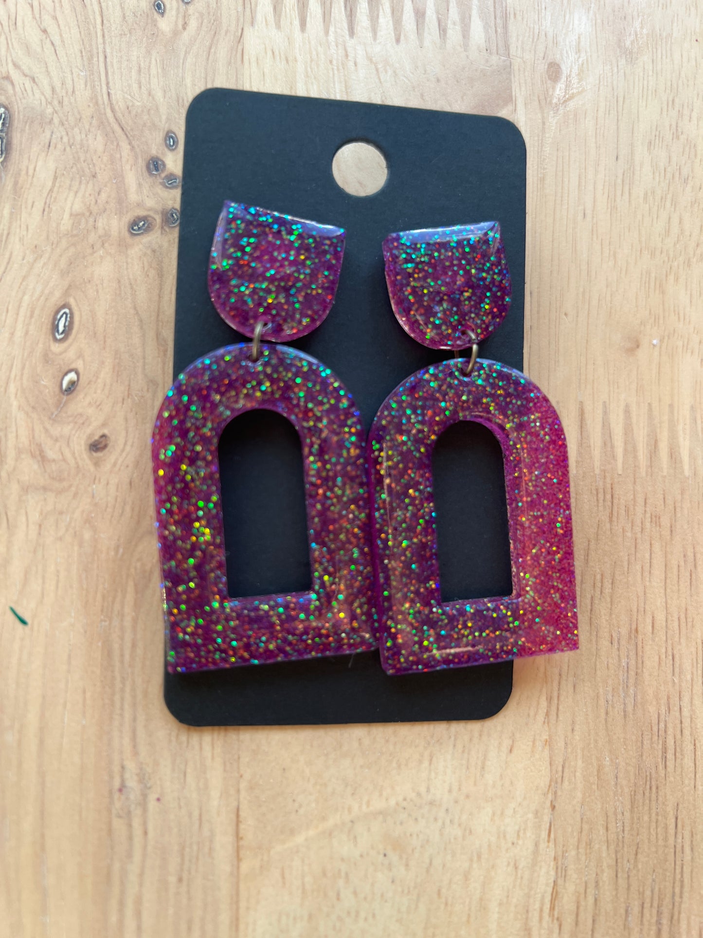 Oorbellen paars-groene glitter - felgekleurde oorbellen SKU 81