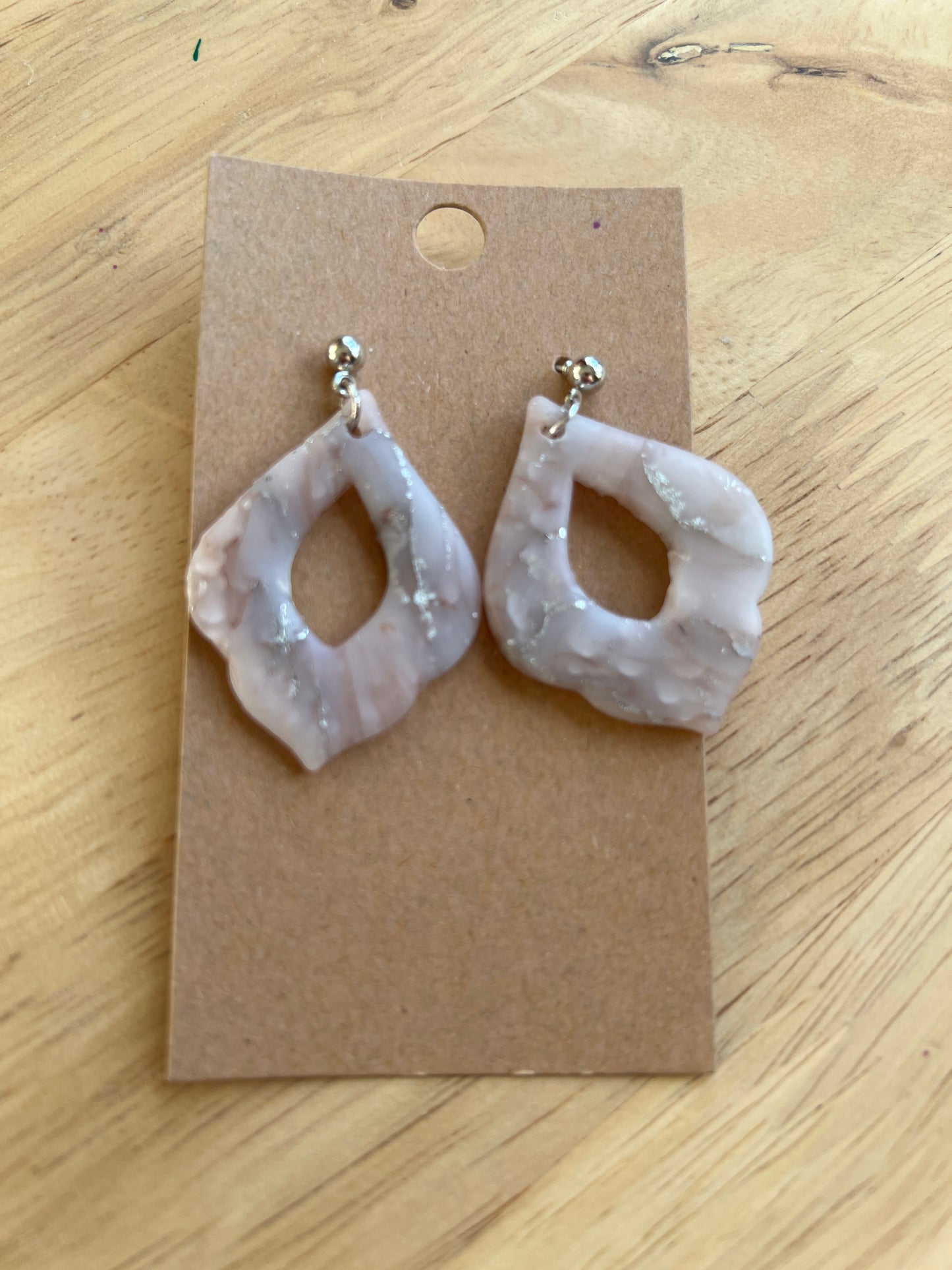 Oorbel Marokkaanse donut marmer polymeerklei SKU 185