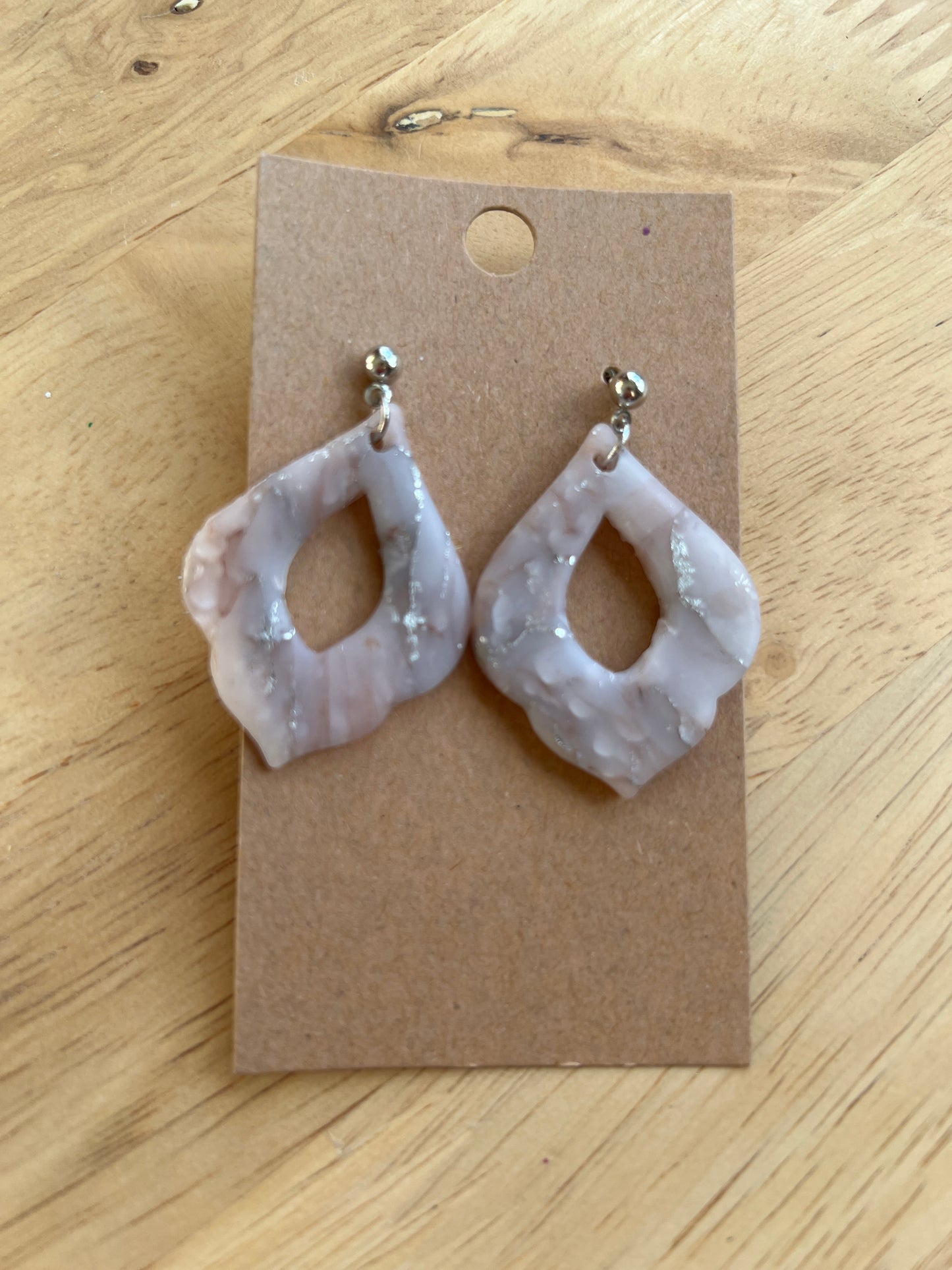 Oorbel Marokkaanse donut marmer polymeerklei SKU 185