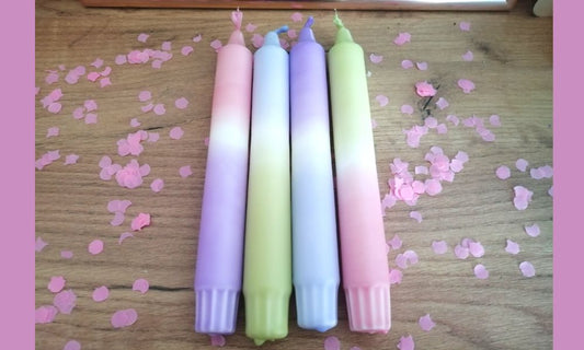 4 dip dye kaarsen: lichtgroen, lichtblauw, lila en oudroze