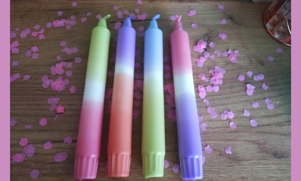 4 dip dye kaarsen: lichtgroen, lichtblauw, lila en oudroze